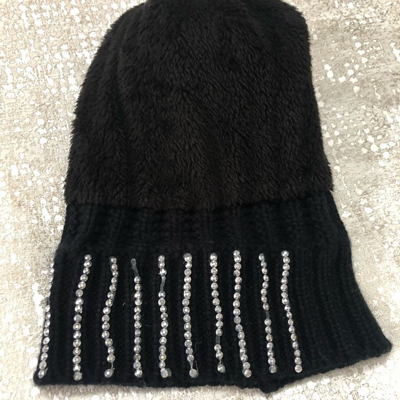 Alexa Marie’s BlackBling Beanie - Picture 3 of 4